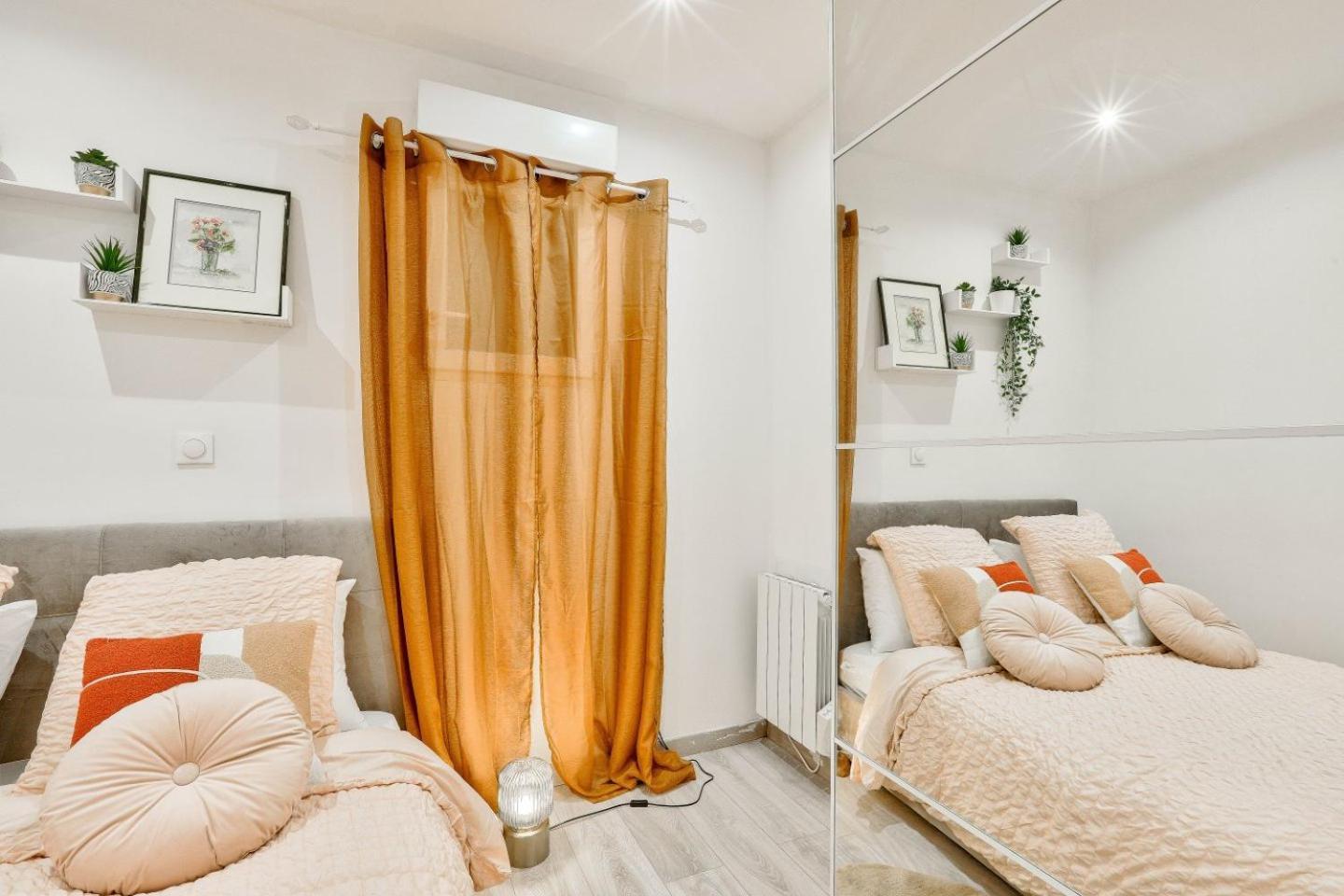 Le Nid Douillet Appartement Confortable A 5 Min Du Stade De France Et Proche De L'Aeroport Cdg Saint-Denis  Exteriör bild