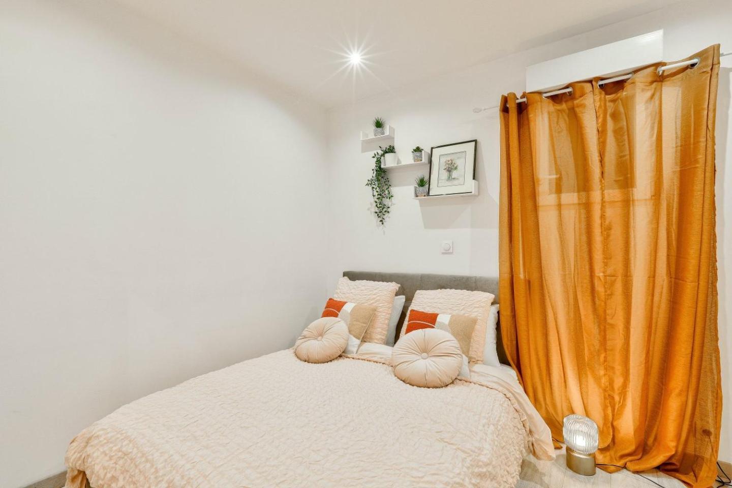 Le Nid Douillet Appartement Confortable A 5 Min Du Stade De France Et Proche De L'Aeroport Cdg Saint-Denis  Exteriör bild
