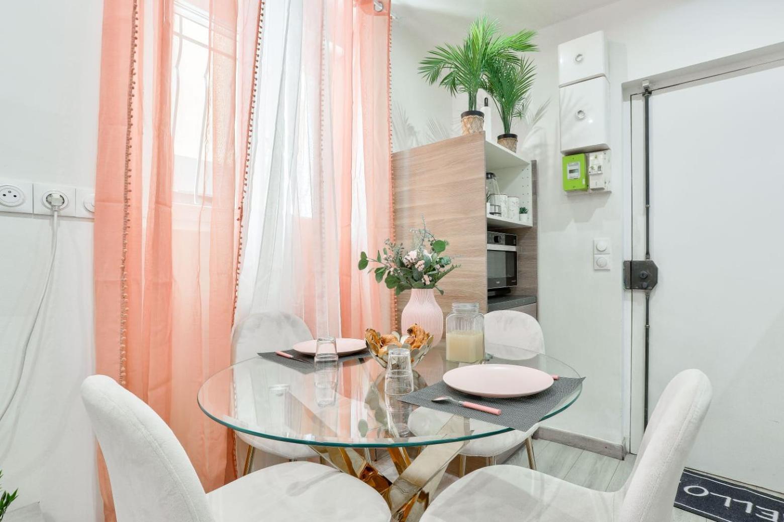 Le Nid Douillet Appartement Confortable A 5 Min Du Stade De France Et Proche De L'Aeroport Cdg Saint-Denis  Exteriör bild