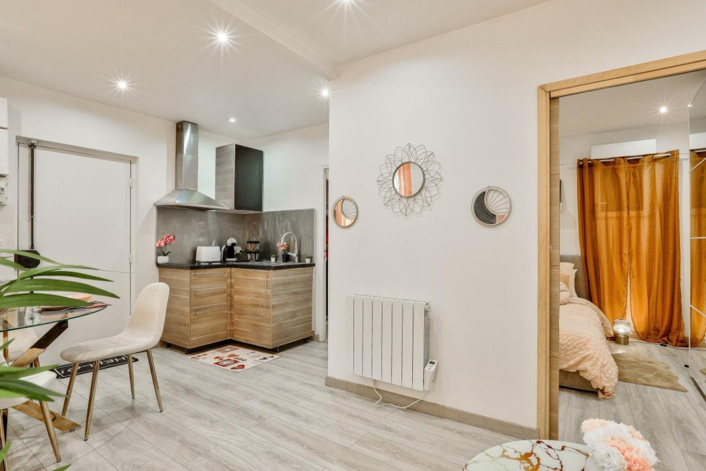 Le Nid Douillet Appartement Confortable A 5 Min Du Stade De France Et Proche De L'Aeroport Cdg Saint-Denis  Exteriör bild